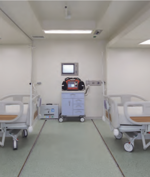 mobile intensive care unit
